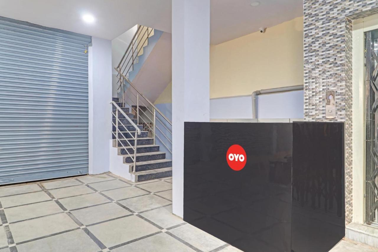 Super Hotel O Rbs Square Langer Houz Haidar Sahibguda Екстериор снимка