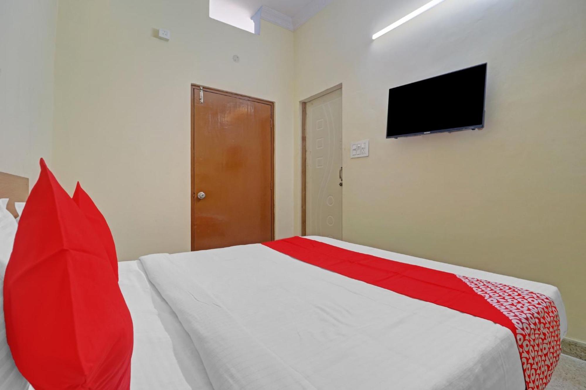 Super Hotel O Rbs Square Langer Houz Haidar Sahibguda Екстериор снимка